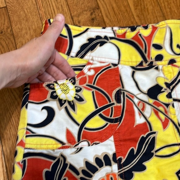 Ann Taylor Swirly/Floral Skirt Size 10 - Picture 3 of 9